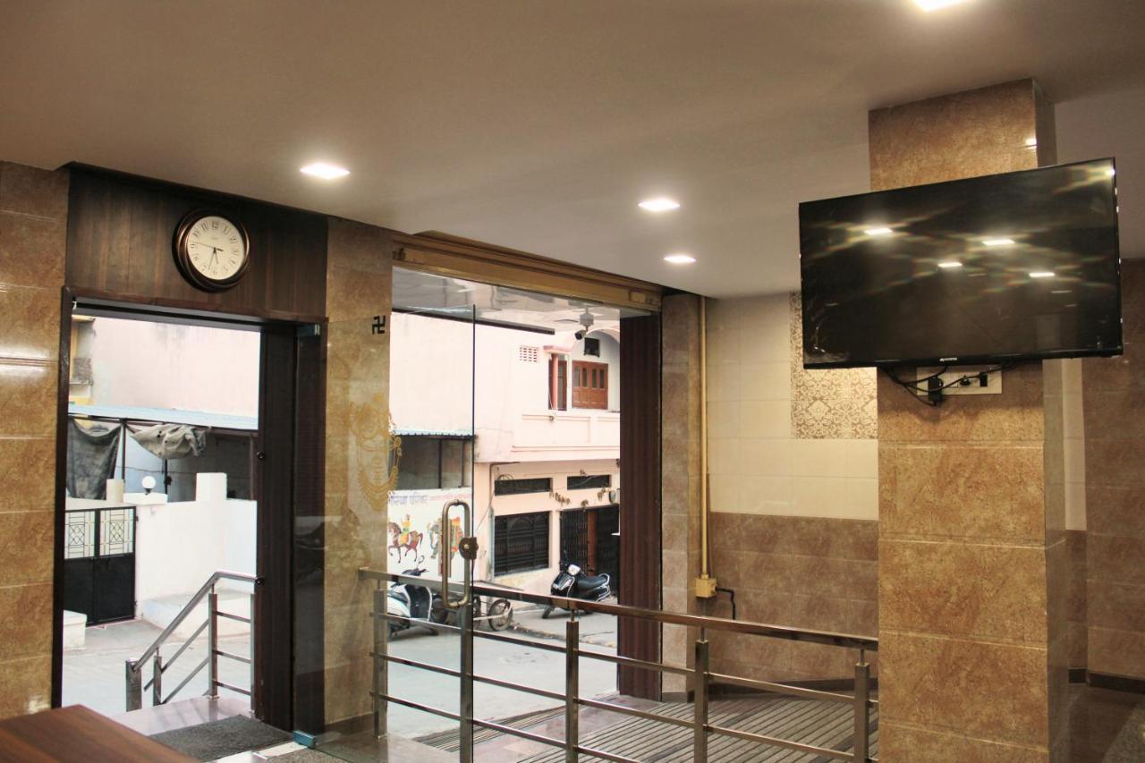 Maruti Group Of Hotels - Shri Naman Nāthdwāra Eksteriør bilde