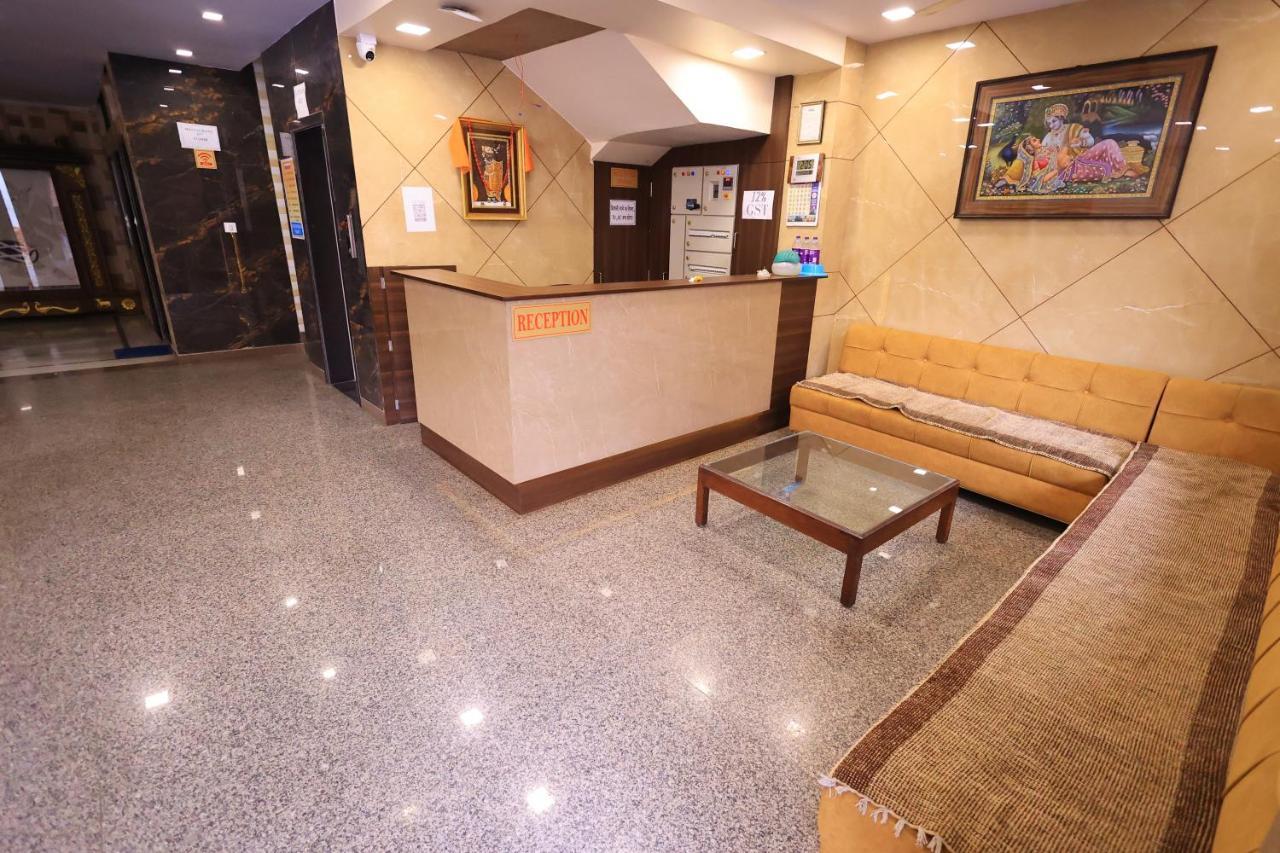 Maruti Group Of Hotels - Shri Naman Nāthdwāra Eksteriør bilde